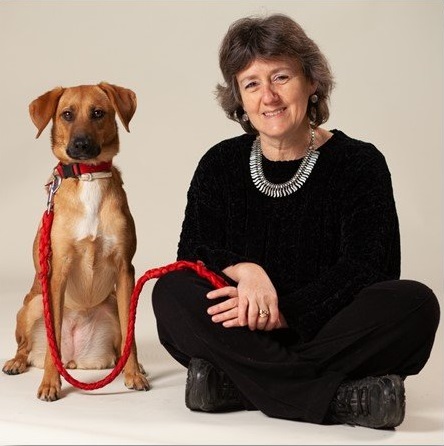 Dr.Dall’Ara ir asociētā profesore veterinārajā imunoloģijā
Milānas universitātes Veterinārmedicīnas Departamentā